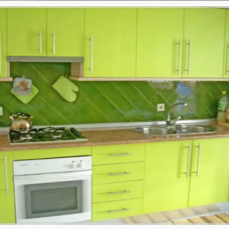 With 2 In Estepona, With Pool Access And Furnished Bal Apartamento
