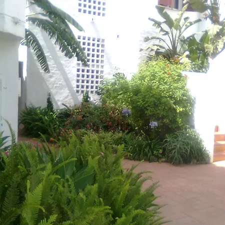 Apartamento With 2 In Estepona, With Pool Access And Furnished Bal